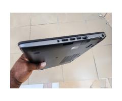 HP EliteBook - 3