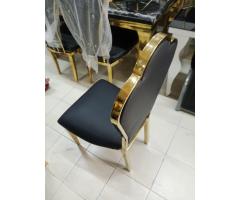 Table et chaises - 3